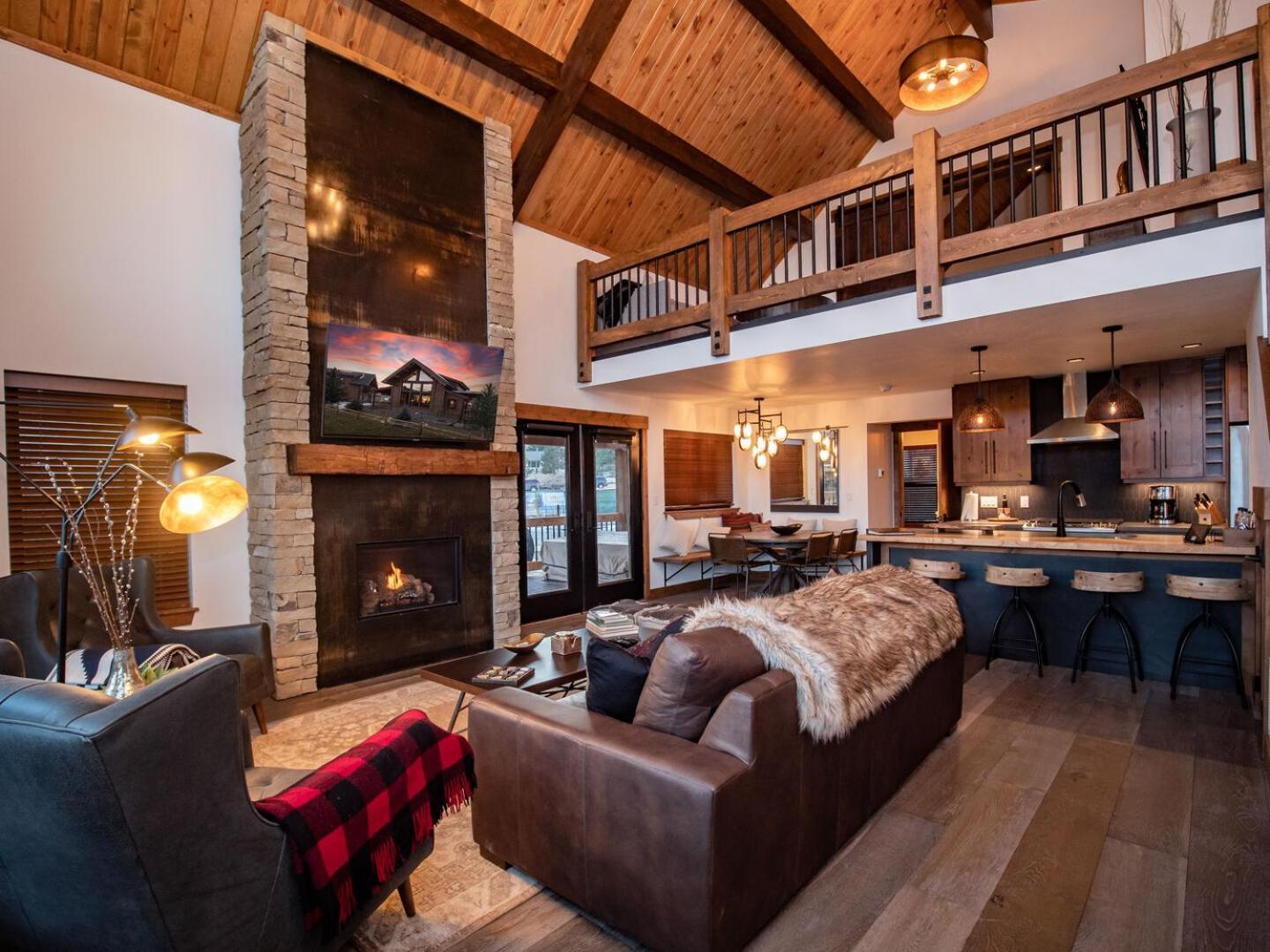Chic Retreat Indoor Outdoor Fireplace, Private Jacuzzi, Great Location! Estes Park Phòng bức ảnh